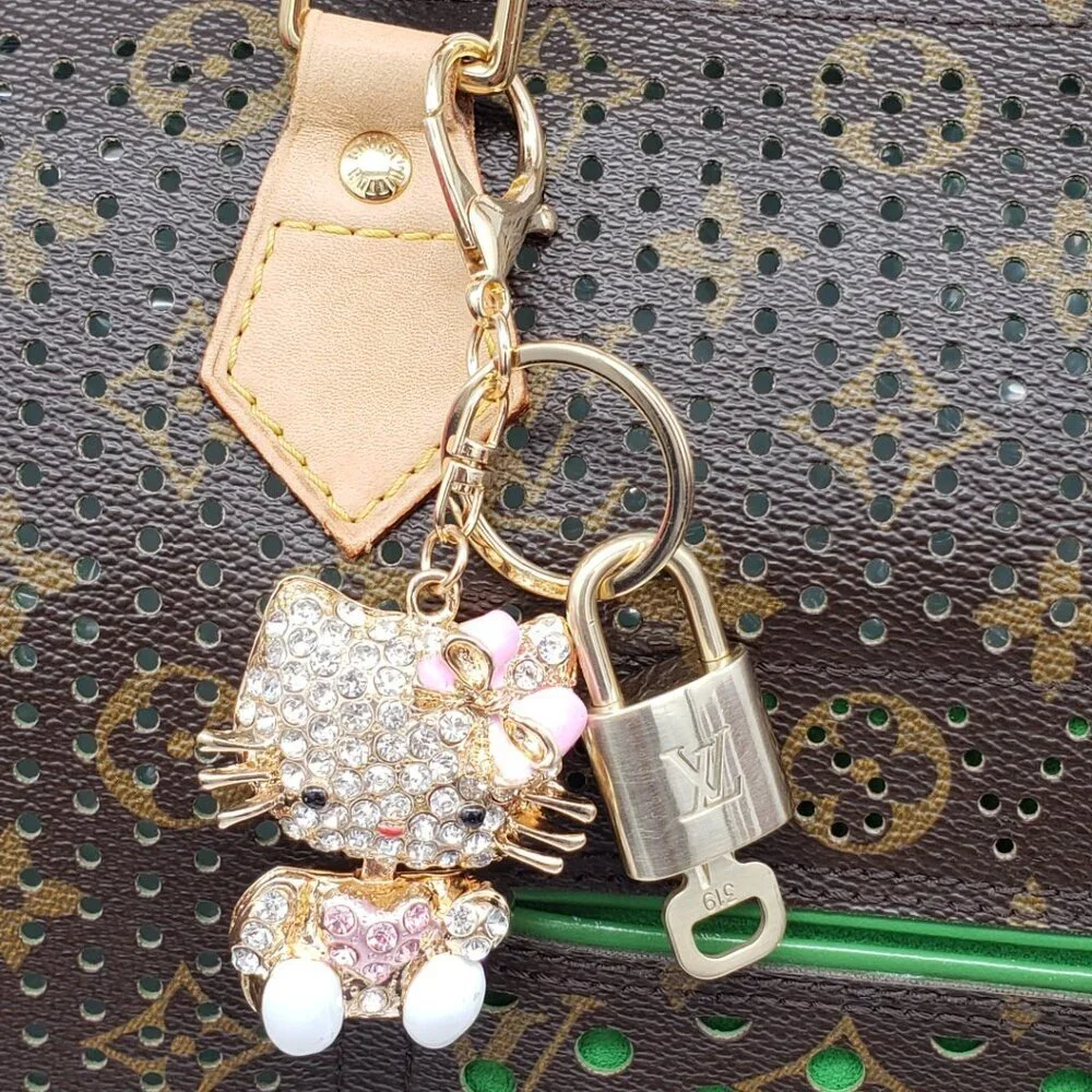Authentic Louis Vuitton Lock & Key with unbranded Bagcharm, Keycharm, Keychain - Picture 7 of 8